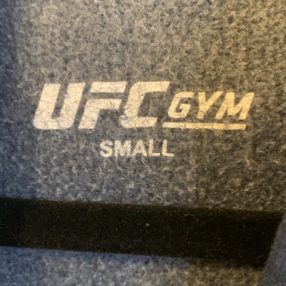 UFC GYM MENS HOODIE COLOR NAVY BLUE SIZE SMALL NWT - Picture 3 of 7